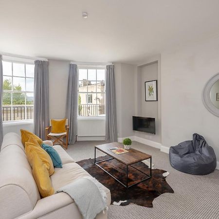 Georgian 2 Bed Apartment With 3 Bathrooms And Parking Exteriör bild