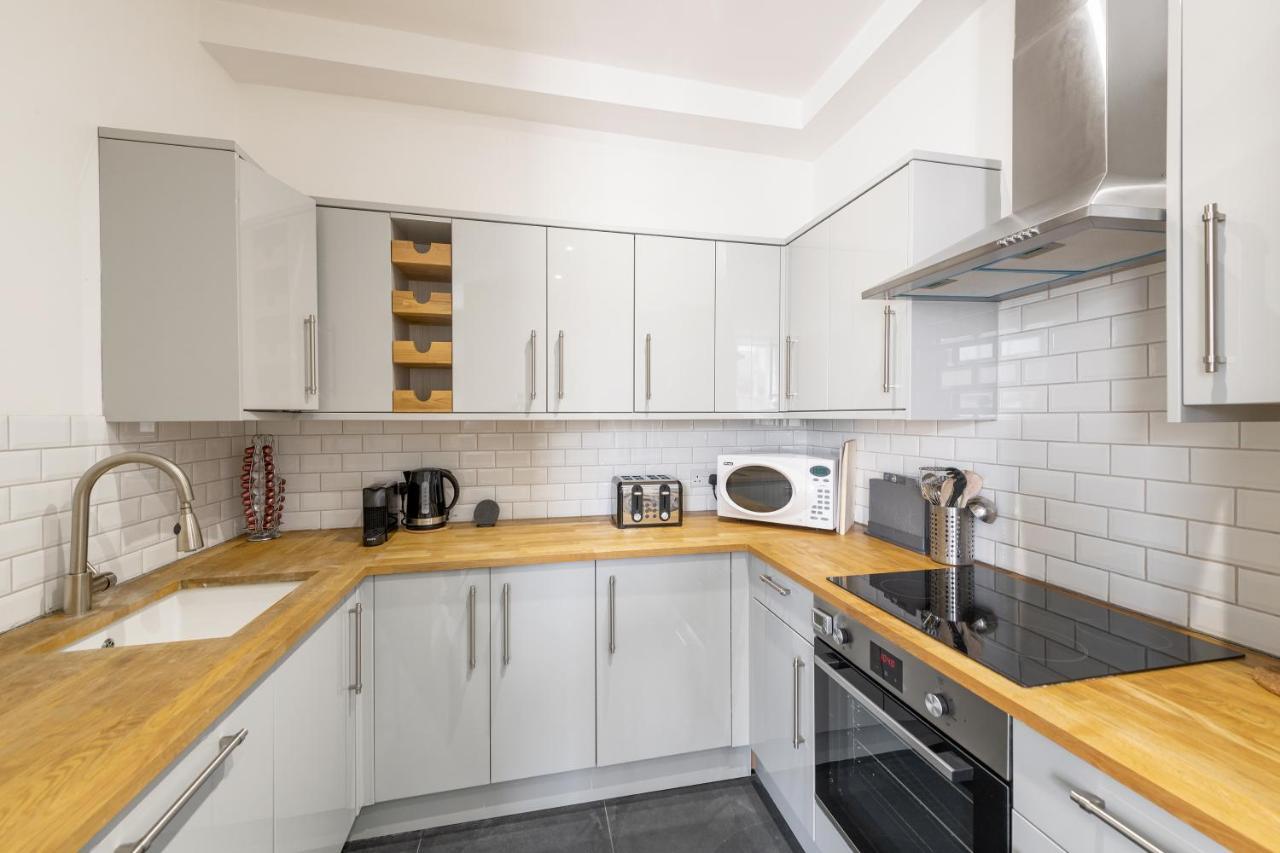 Georgian 2 Bed Apartment With 3 Bathrooms And Parking Exteriör bild